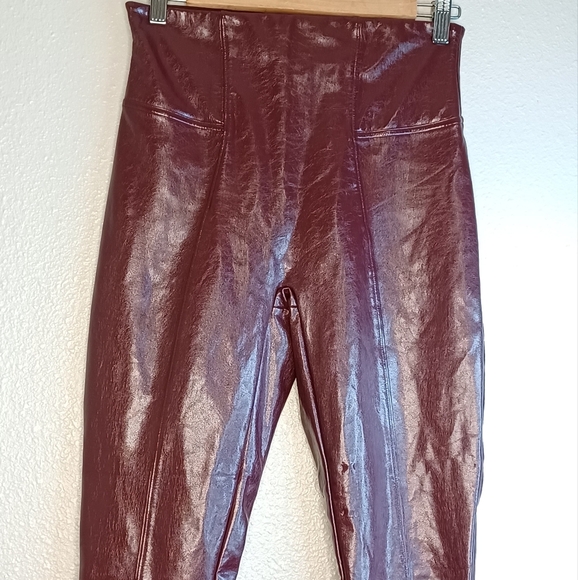 Spanx Faux Patent Leather Sz M Leggings - Picture 5 of 13